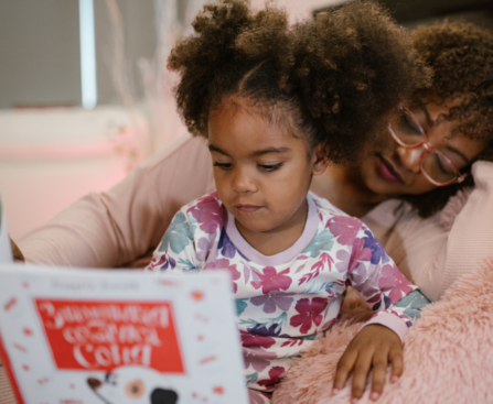 Learn how simple stories teach sequence, cause and effect, and problem-solution patterns to boost early comprehension skills.