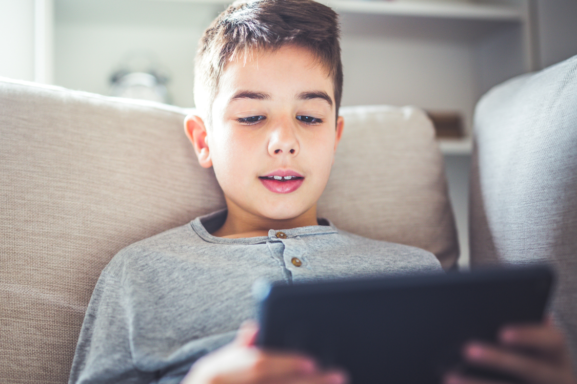Discover how Reading.com's e-reading games support phonics and build literacy through research-backed gameplay.