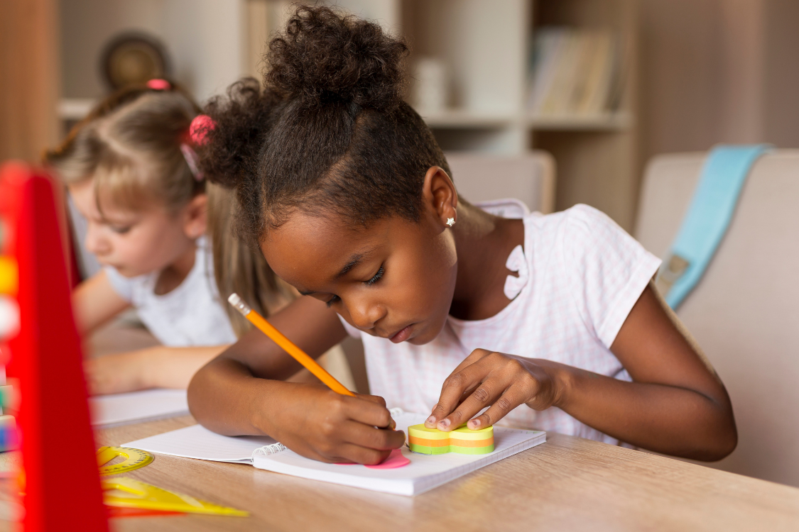 Phrase Reading is key to fluent comprehension. Learn how to help your child move beyond word-by-word reading.