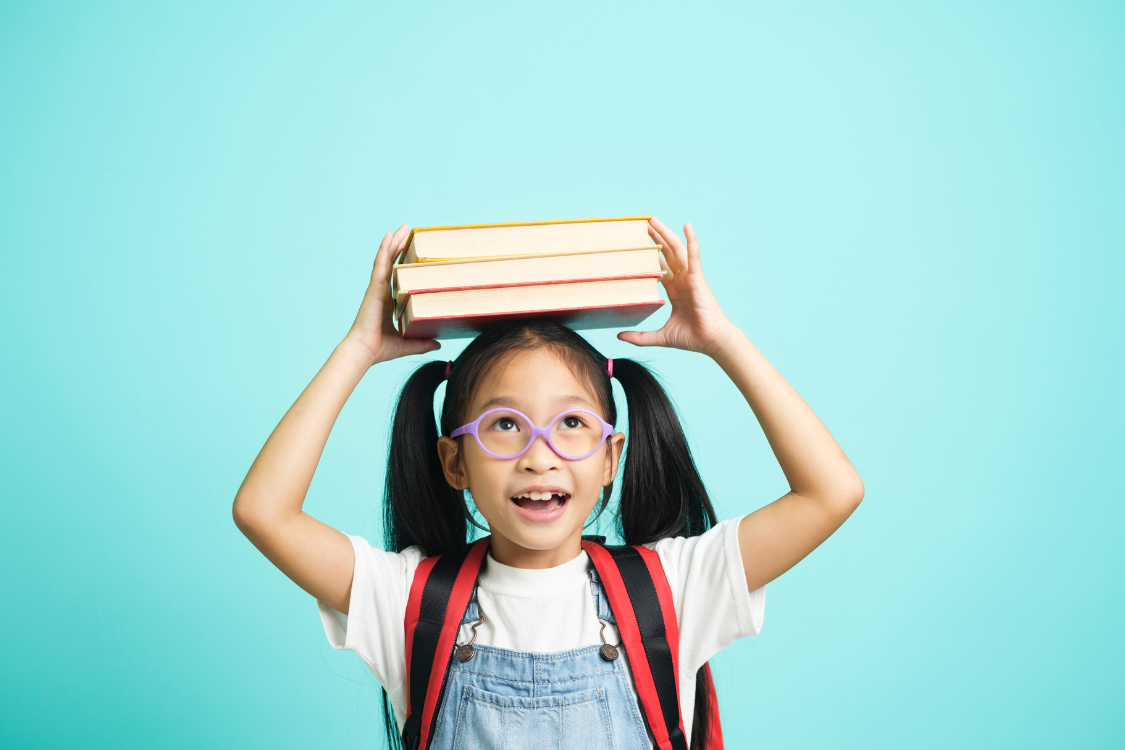 Learn how to build your child's reading stamina and attention span for longer texts. Practical strategies to help young readers focus and engage with books.