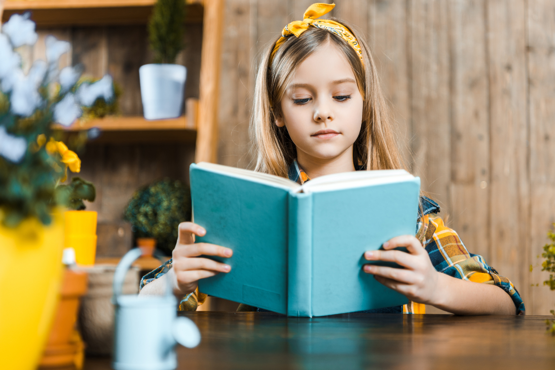 Choose the perfect first chapter books for your new independent reader. Essential guide to selecting age-appropriate books that build confidence and reading skills.