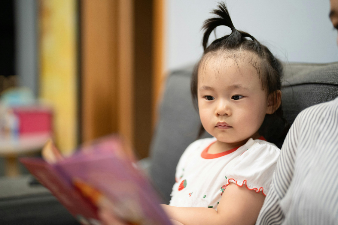Discover how Caldecott Medal winners build essential pre-reading skills in pre-K children at home.