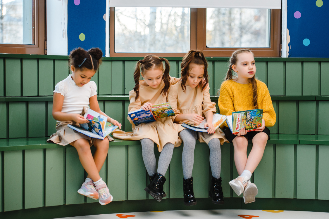 Confused about teaching diphthongs? Learn simple strategies for helping your child master 'oi,' 'oy,' 'ou,' and 'ow' sounds with confidence and clarity.