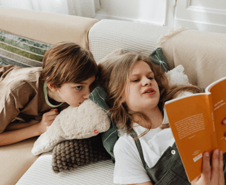 Discover proven 15-minute reading routines backed by 2024-2025 research. Simple, effective strategies parents can use daily to build strong readers and vocabulary at home.