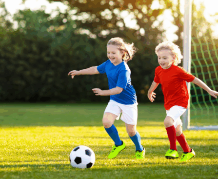 Busy sports season? Discover 6 quick tips to keep your young athlete reading. Simple strategies to maintain literacy skills between practices, games, and tournaments.