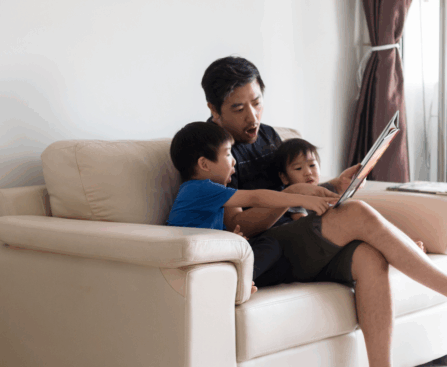 Learn how dictation exercises strengthen phonics skills and spelling in young readers. Discover effective dictation strategies using the Reading.com app and home practice tips.