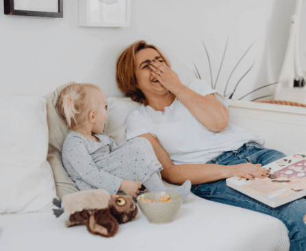 Interactive books with pop-ups, flaps, and movement activities engage reluctant readers through multi-sensory learning—perfect holiday gifts for kinesthetic learners.